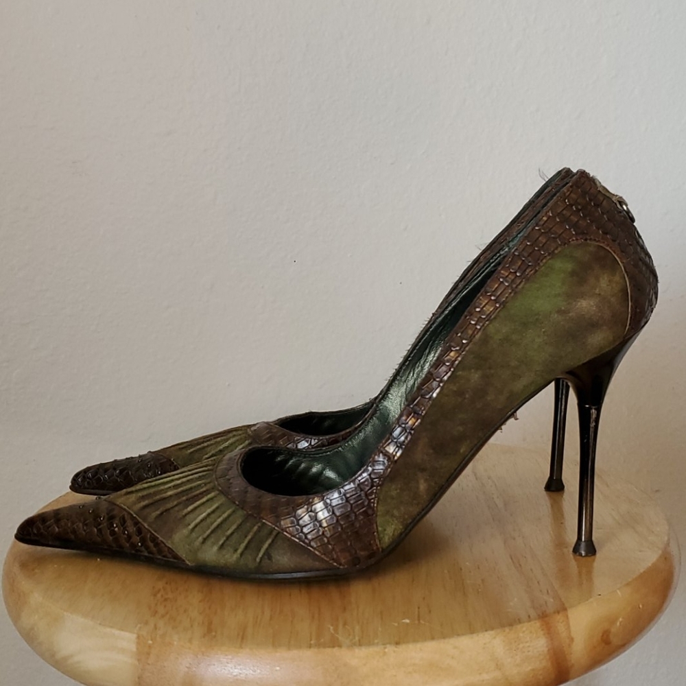 Heels - image 1
